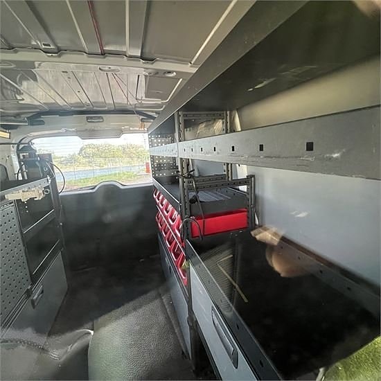 Peugeot Expert 1,6 HDI  90 L1H1 24 of 27