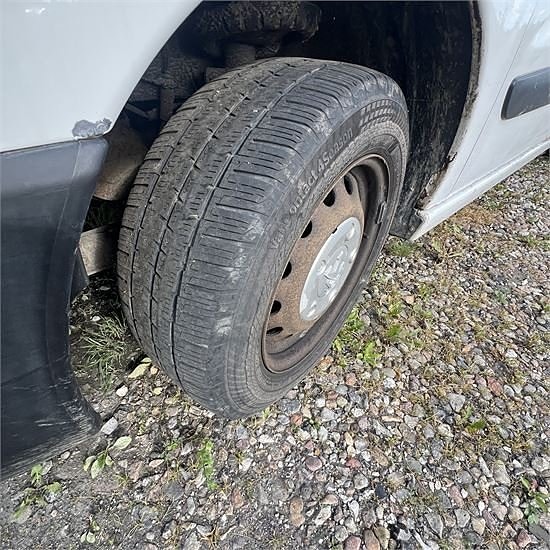 Peugeot Expert 1,6 HDI  90 L1H1 16 of 27
