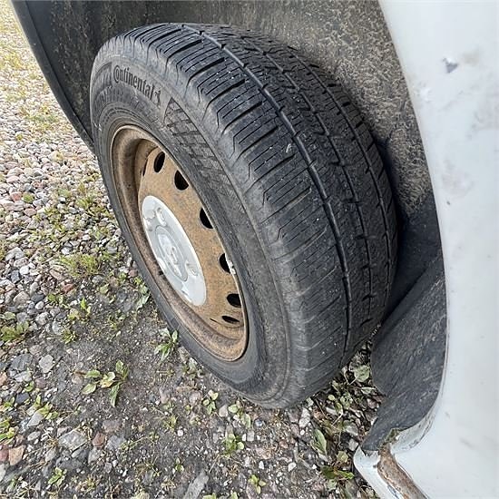 Peugeot Expert 1,6 HDI  90 L1H1 18 of 27