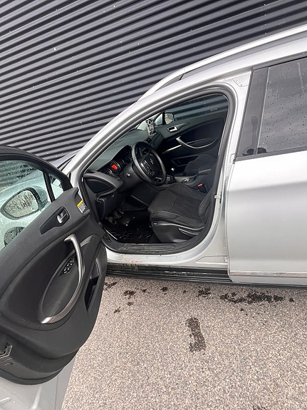 Citroen C5 4 of 6
