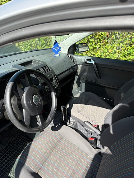 Volkswagen Polo 6 of 6