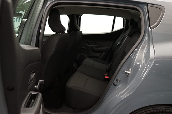 Dacia Sandero 7 of 14