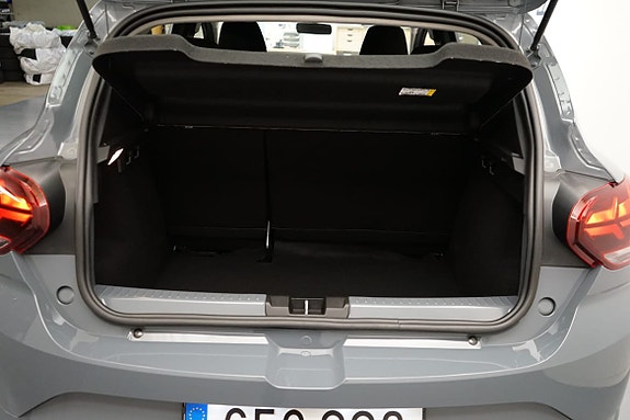 Dacia Sandero 8 of 14