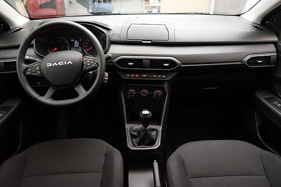 Dacia Sandero 6 of 14