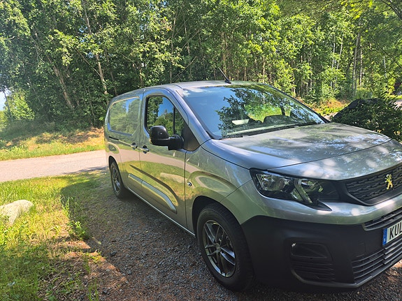 Peugeot e-Partner 6 of 8