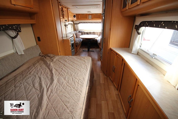 Kabe Royal Hacienda 1000 BK 6 of 15