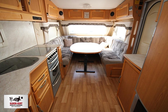 Kabe Royal Hacienda 1000 BK 7 of 15