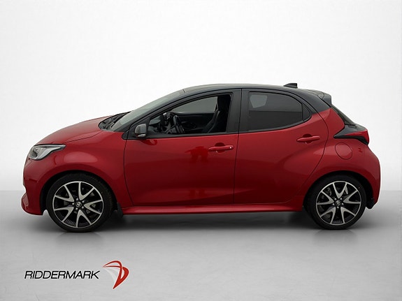 Toyota Yaris 4 of 30