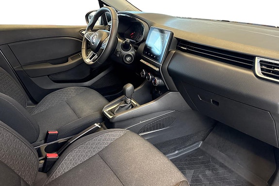 Renault Clio 10 of 14