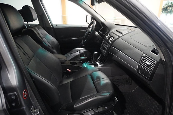BMW X3 4 of 5