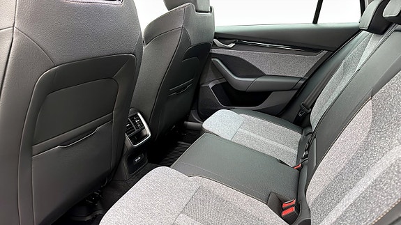 Skoda Octavia 11 of 21
