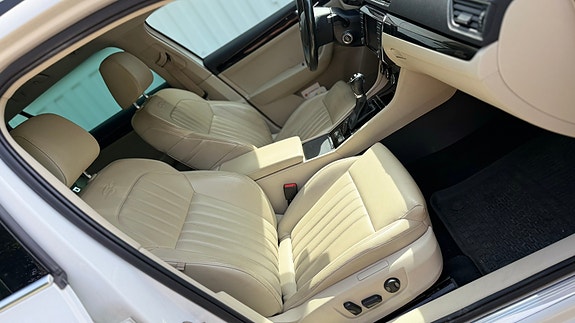 Skoda Superb 16 of 16