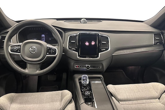 Volvo XC90 9 of 21