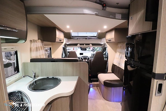 Chausson 737 FLASH / Långbäddar / Taksäng / 3500kg 13 of 17