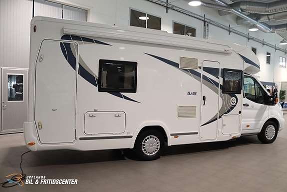 Chausson 737 FLASH / Långbäddar / Taksäng / 3500kg 2 of 17