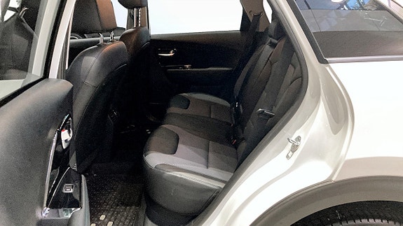 Kia e-Niro 9 of 18