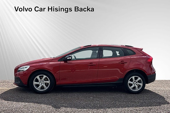 Volvo V40 Cross Country 4 of 12