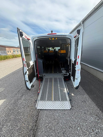 Ford Transit 14 of 30