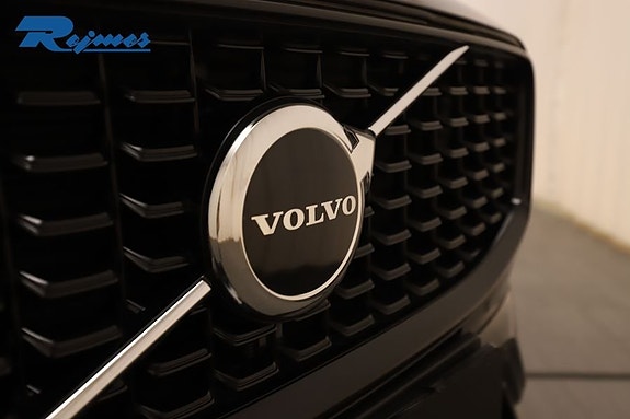Volvo XC60 17 of 30
