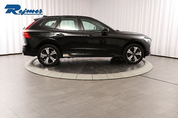 Volvo XC60 25 of 30