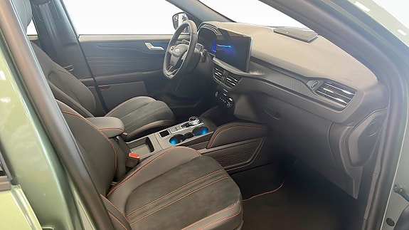 Ford Kuga 3 of 12