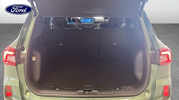 Ford Kuga 10 of 12