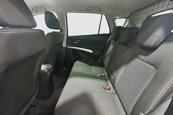 Suzuki SX4 19 of 23