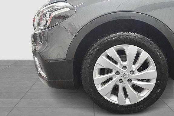 Suzuki SX4 12 of 23