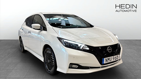 Nissan Leaf 2 of 21