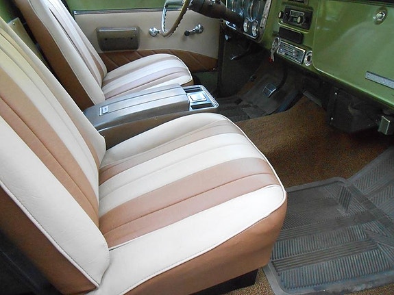 Chevrolet C10 11 of 23