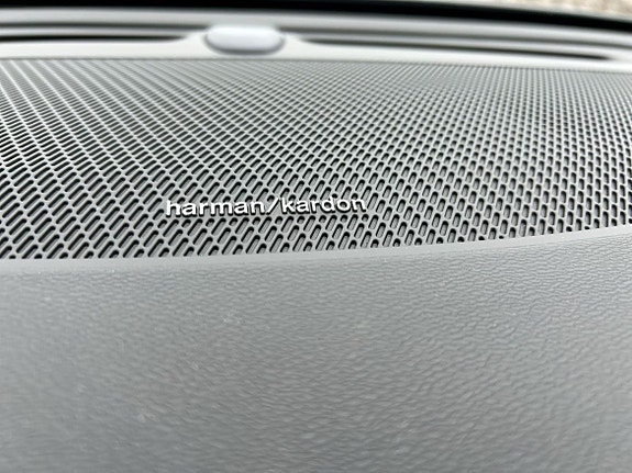 Volvo V60 13 of 16