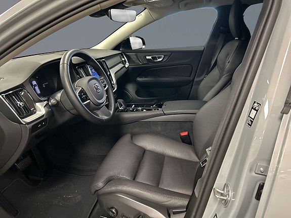 Volvo V60 6 of 16