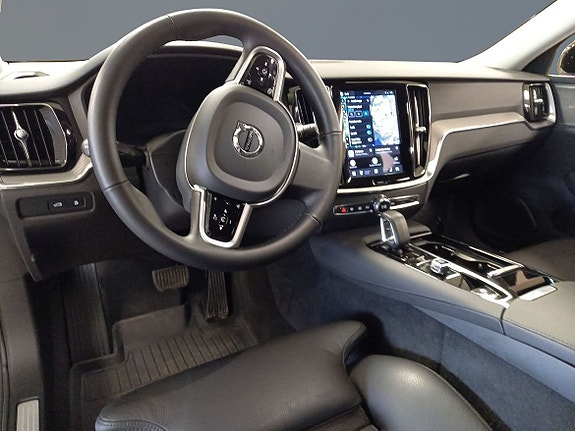 Volvo V60 5 of 15