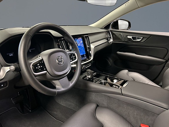Volvo V60 5 of 16