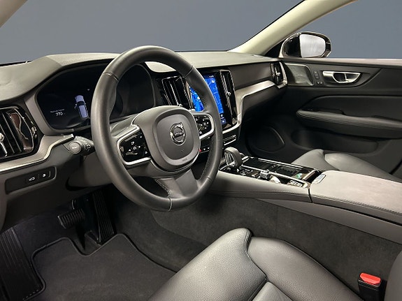 Volvo V60 5 of 14