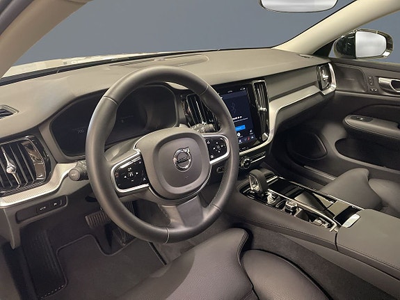Volvo V60 5 of 17