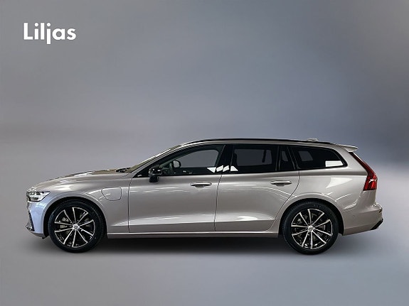 Volvo V60 3 of 17