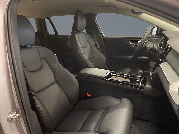 Volvo V60 7 of 17