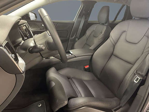 Volvo V60 6 of 17