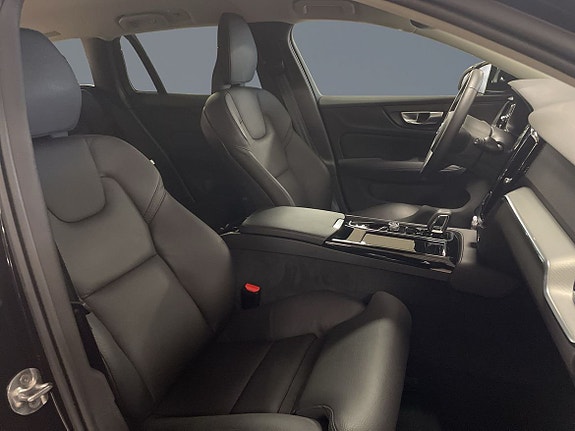 Volvo V60 7 of 18