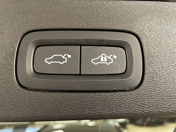 Volvo V60 12 of 18
