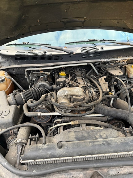 Jeep Grand Cherokee 6 of 6