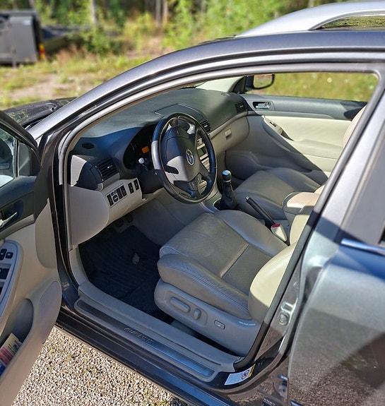 Toyota Avensis 5 of 7