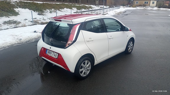 Toyota Aygo 4 of 10