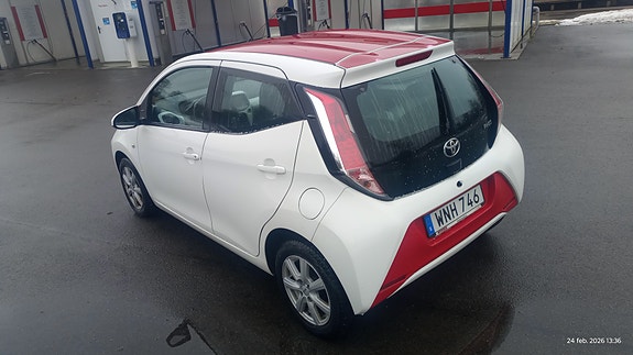 Toyota Aygo 5 of 10