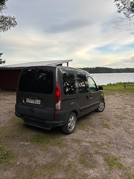 Renault Kangoo Express 2 of 8