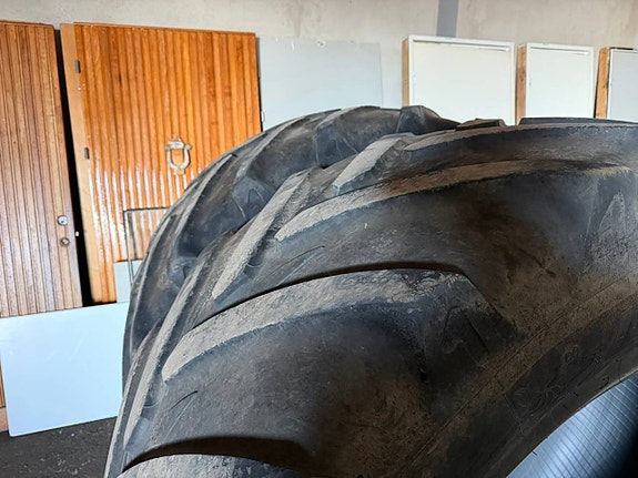 Traktordäck 650/60R38 5 of 7