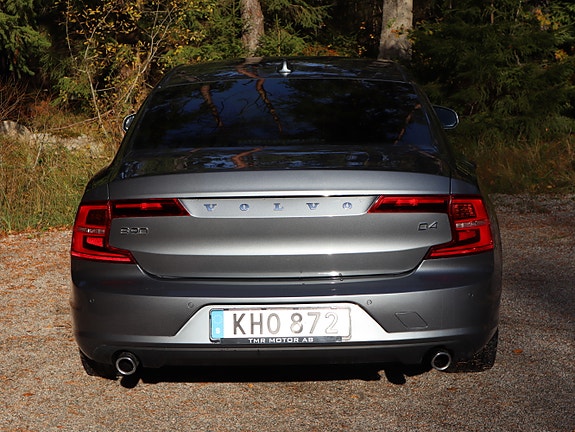 Volvo S90 3 of 9