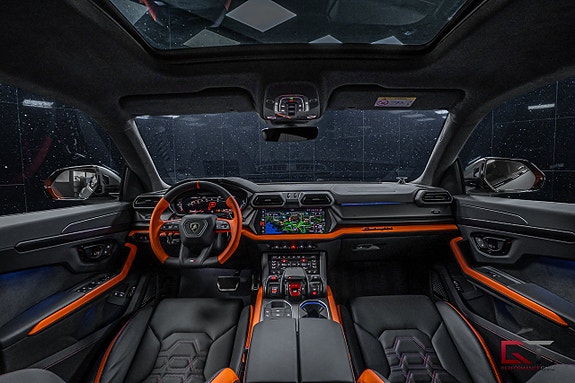 Lamborghini Urus 20 of 27