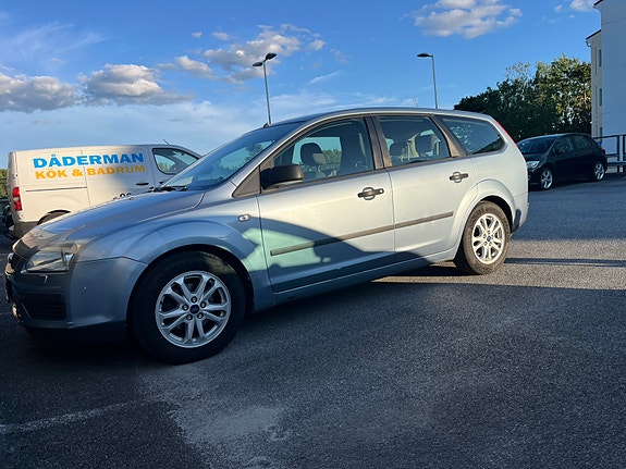 Ford Focus 6 of 8